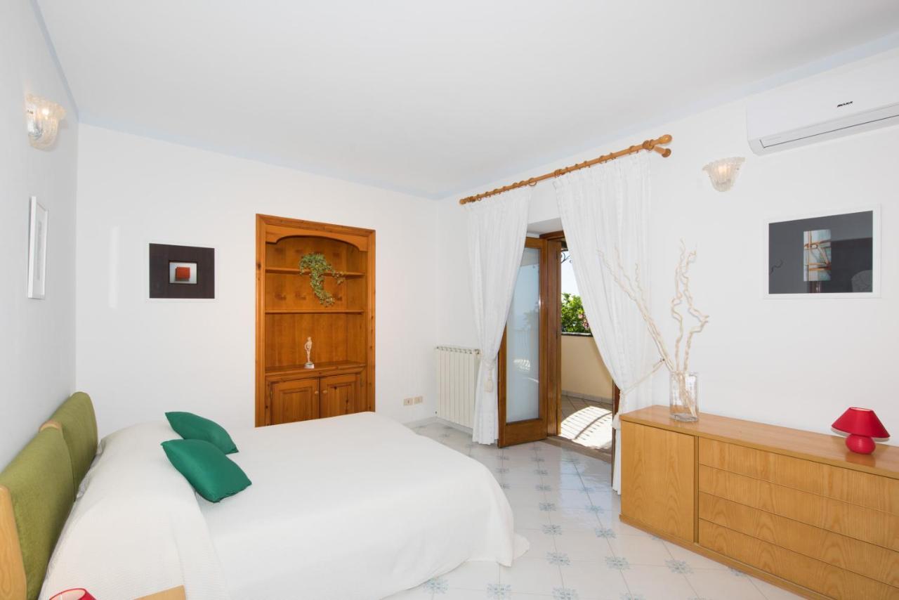 Villa Savina - Elegant Family Villa Overlooks Amalfi Coast - Positano Zewnętrze zdjęcie